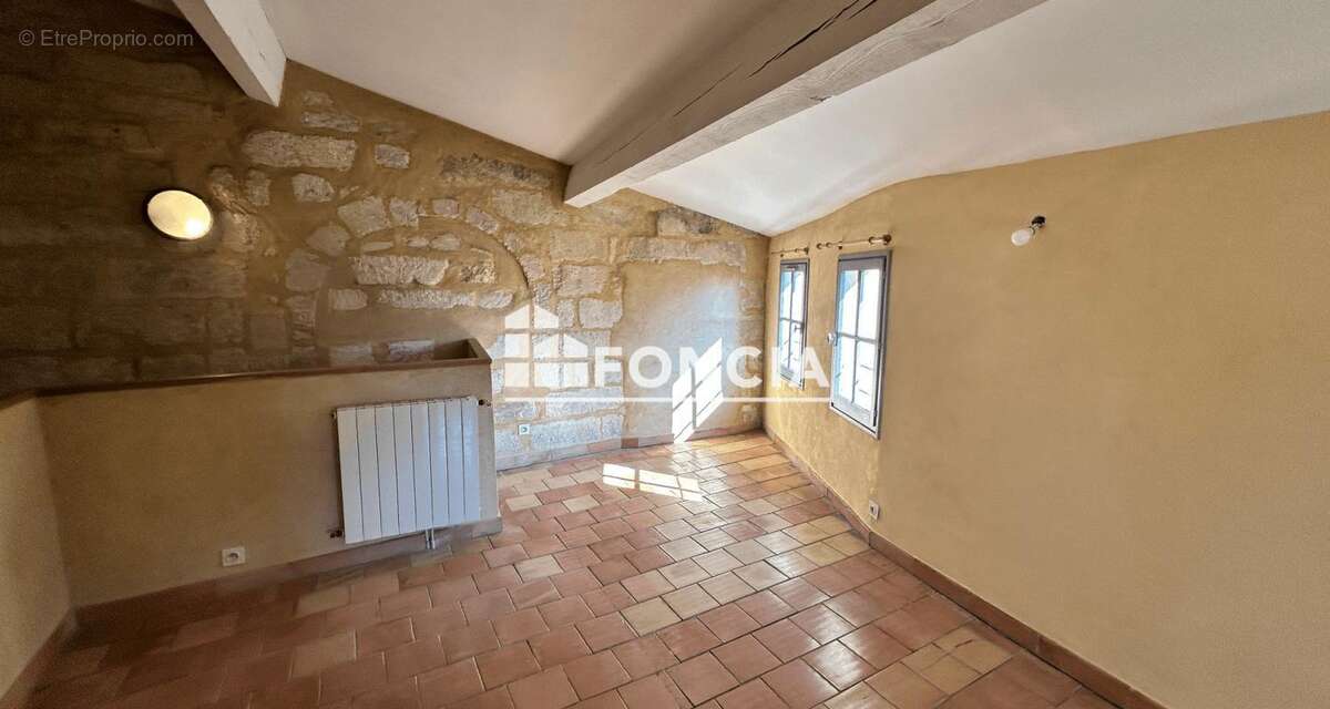 Appartement à UZES