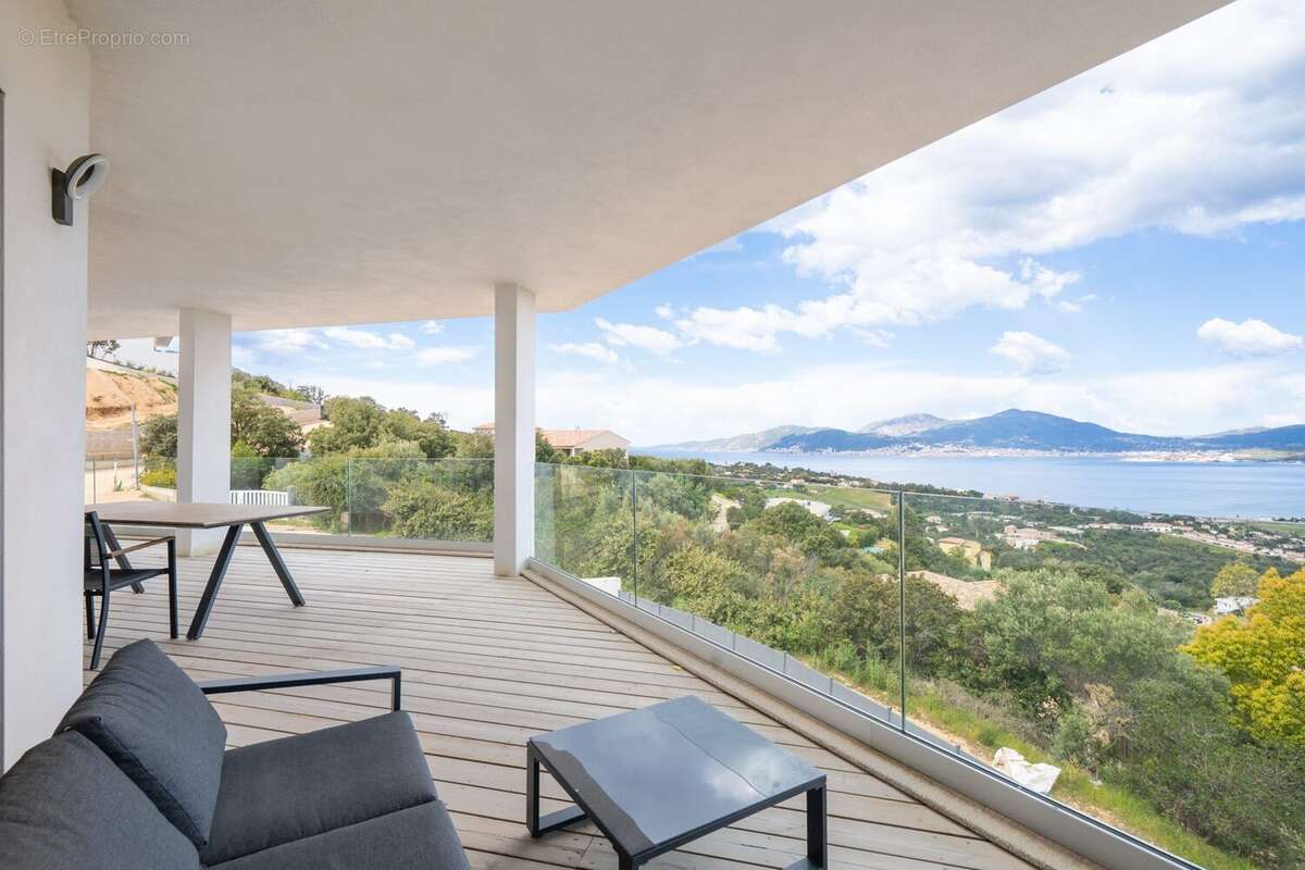 Appartement à PIETROSELLA