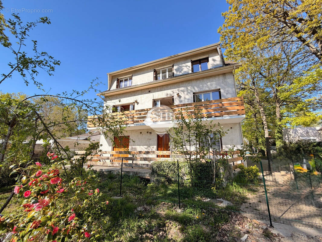 Appartement à NOZAY