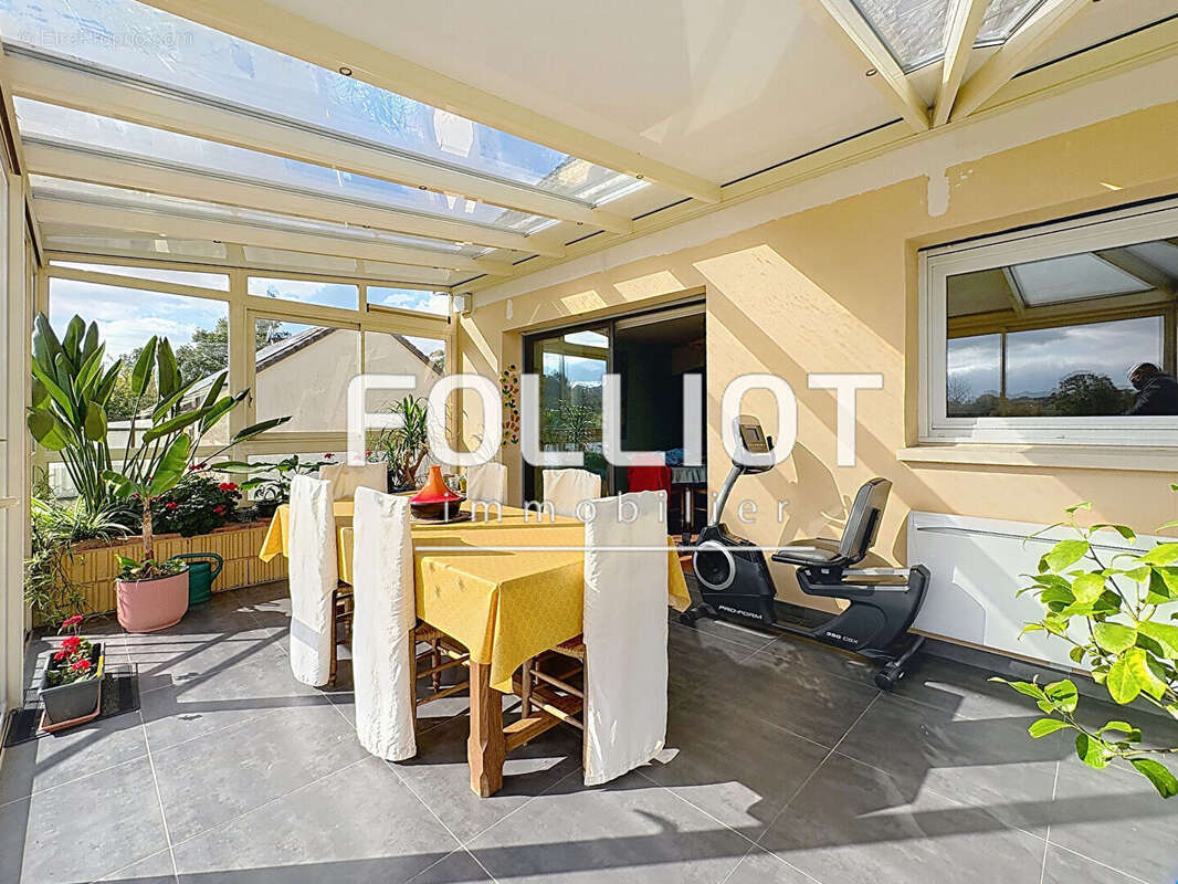 Maison à SAINT-GEORGES-D&#039;ELLE