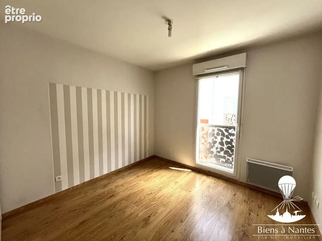 A vendre grand appartement  T2 Nantes Canclaux balcon et garage - photo 11