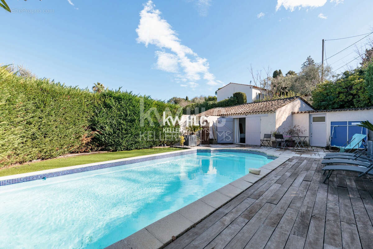 Maison 128 m² à Mouans-Sartoux  - photo 6