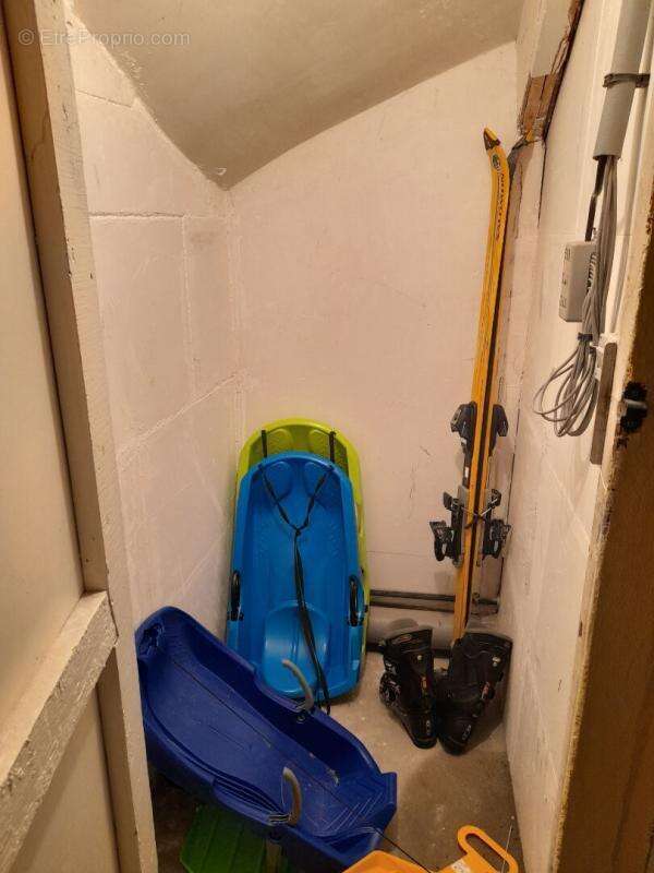 Appartement à EAUX-BONNES