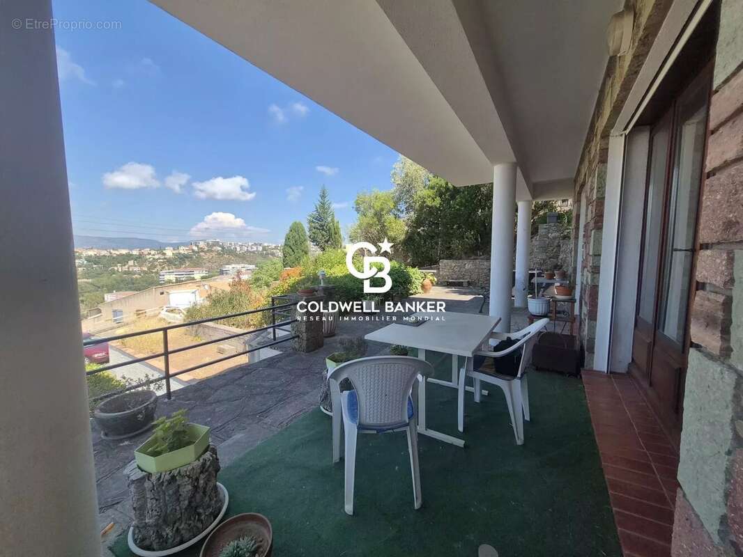 Saint-Raphaël – Maison d'architecte avec vue panoramique exceptionnelle - photo 23