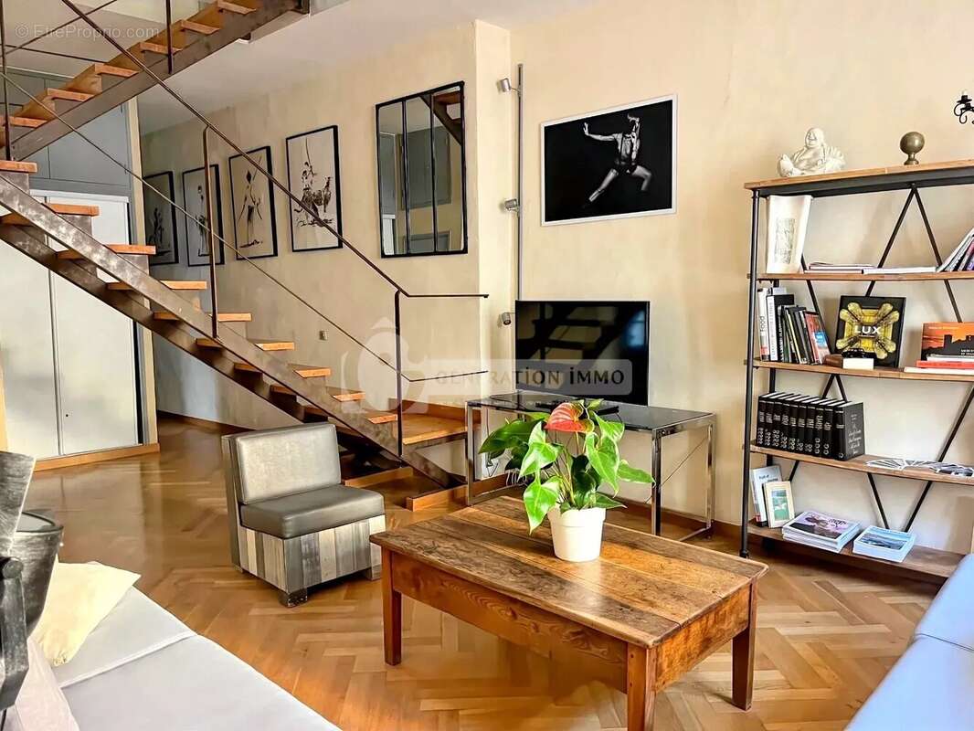 Appartement à ARLES