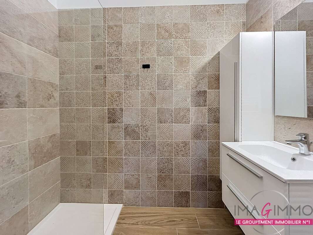 Appartement à PIGNAN