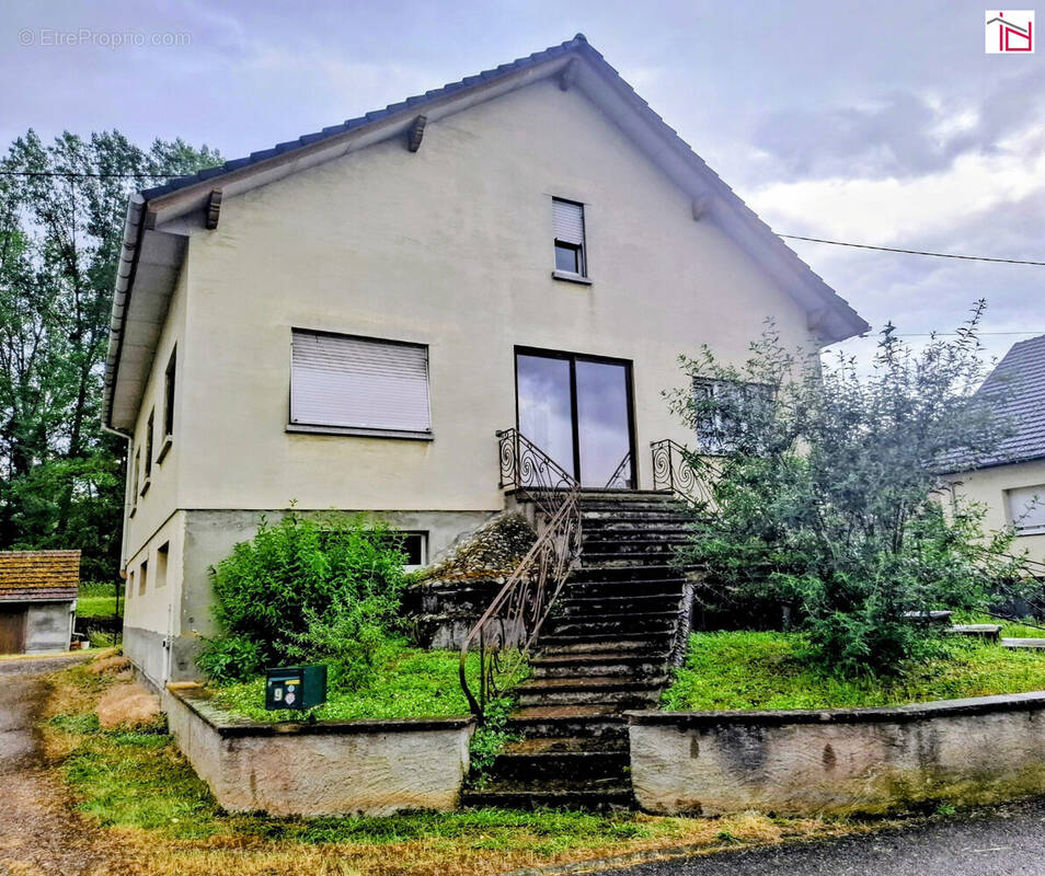 ext - Maison à ILLFURTH