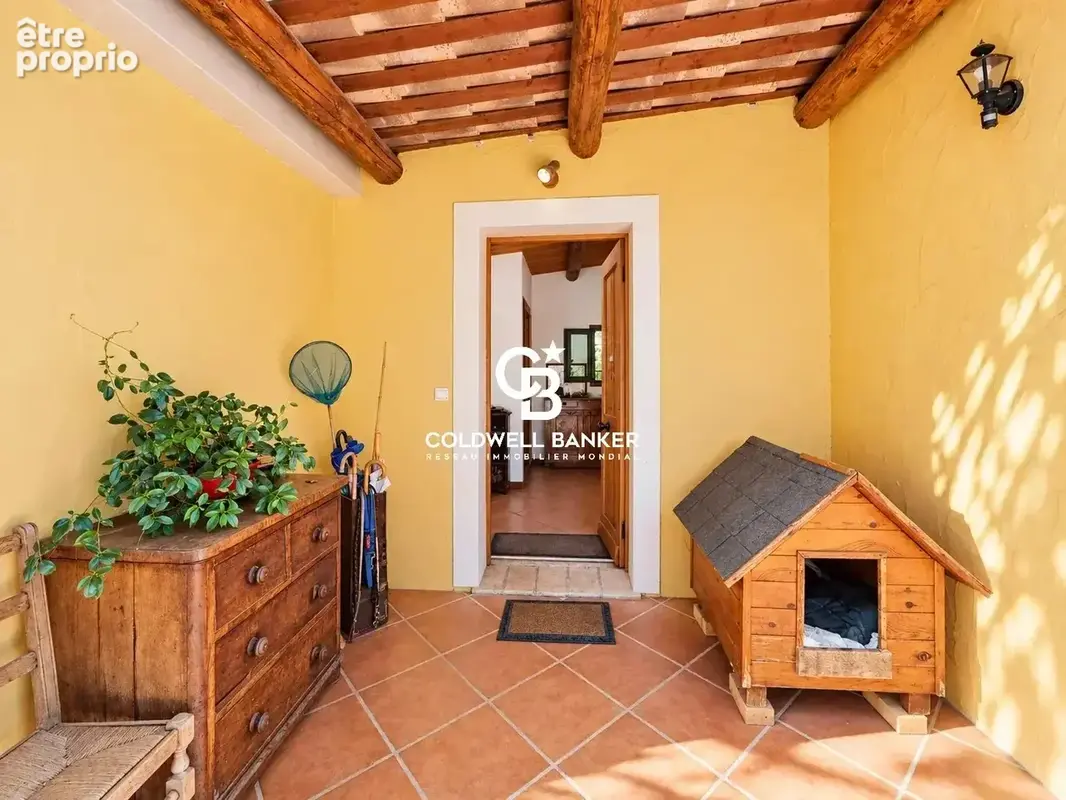 Fayence Propriété de charme avec maison d'amis et installations équestres - photo 13