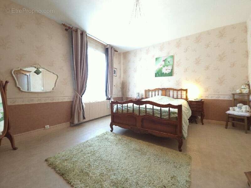 Maison à NOGENT-SUR-OISE