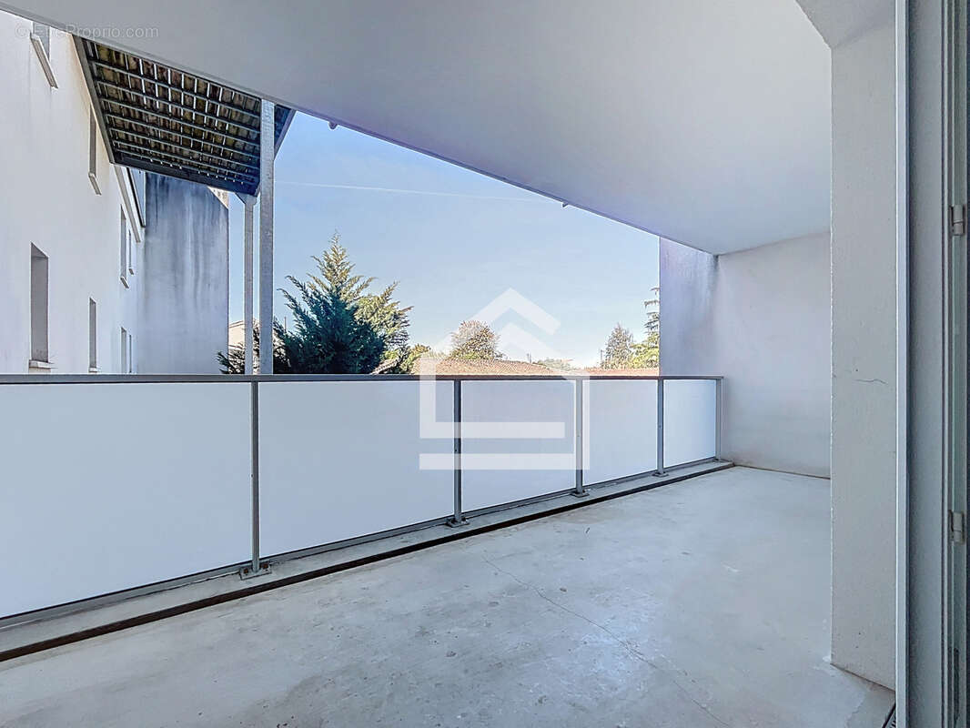 Appartement à VILLENAVE-D'ORNON