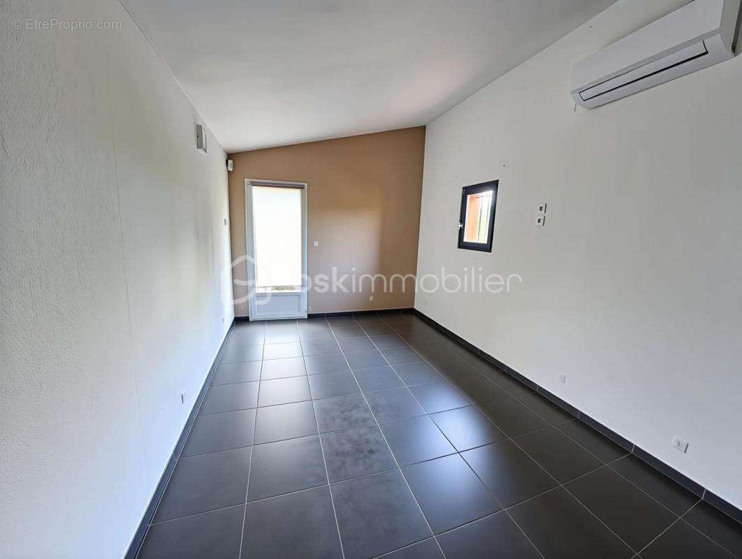 Maison à TRANS-EN-PROVENCE