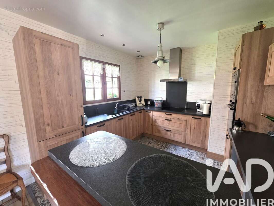 Photo 6 - Maison à VILLENEUVE-LES-SABLONS