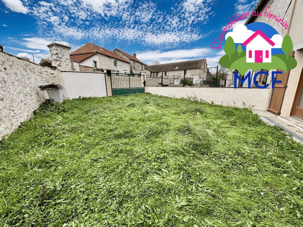 Maison à BONNIERES-SUR-SEINE