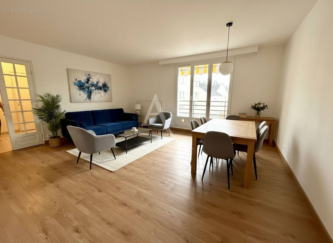Appartement à LOGNES