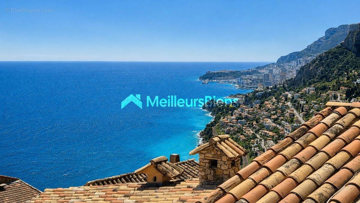 Appartement à ROQUEBRUNE-CAP-MARTIN
