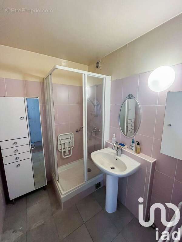 Photo 8 - Appartement à PARIS-20E