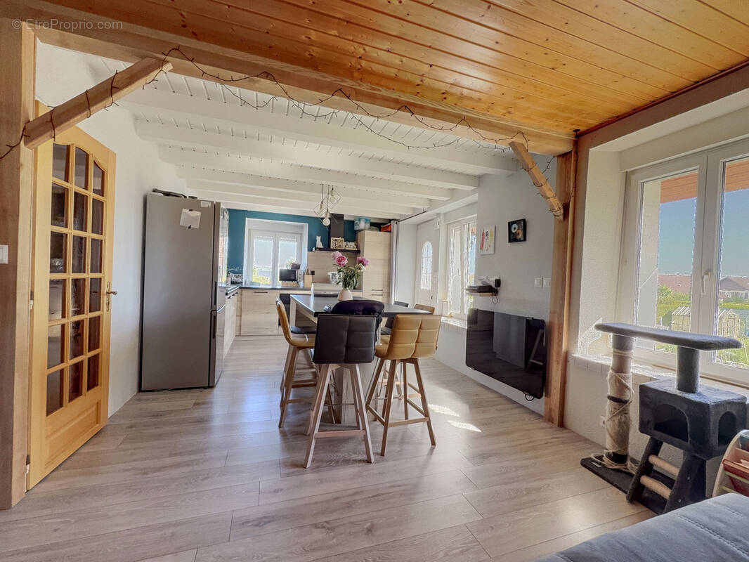 Appartement à DAMPRICHARD