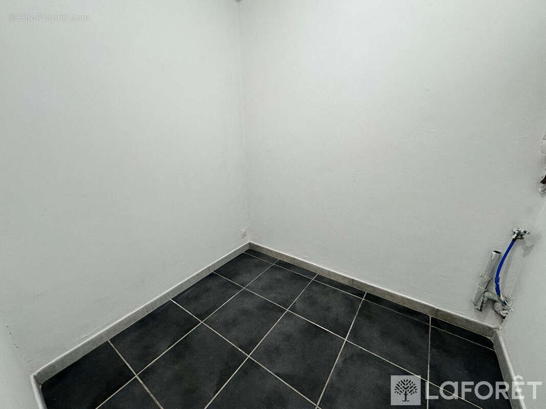 Appartement à PORT-DE-BOUC