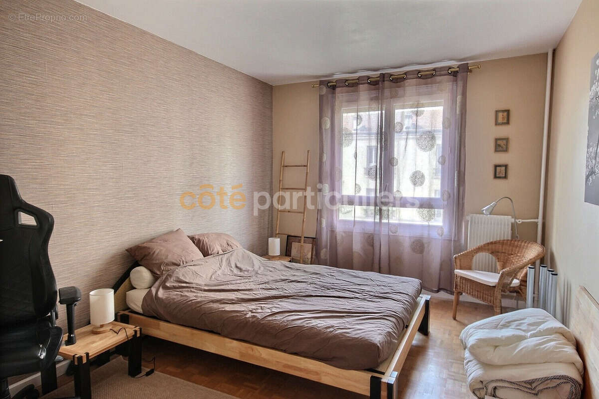 Appartement à CHATILLON