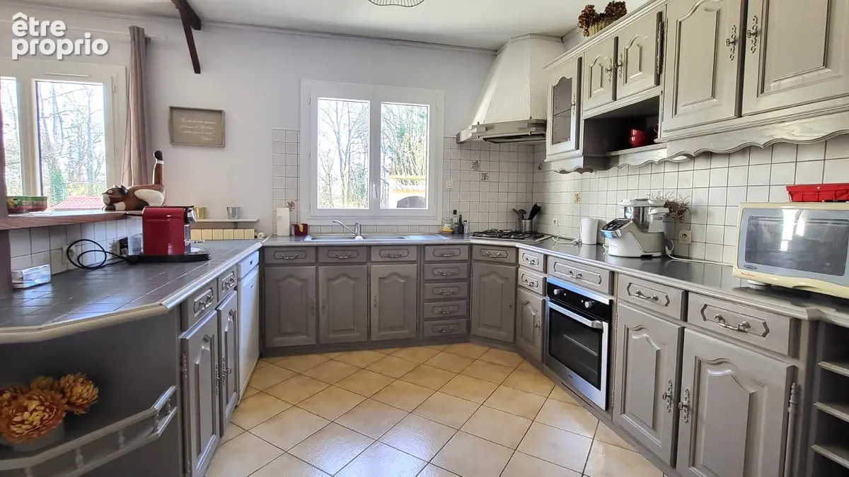 Maison de 149 m², 620 m² de terrain, EPERNON - photo 7