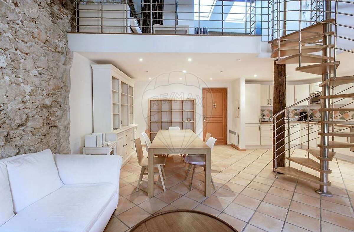 Appartement à VILLEFRANCHE-SUR-MER