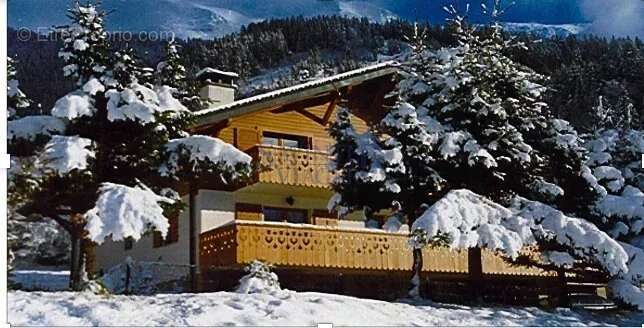 Appartement à LES CONTAMINES-MONTJOIE