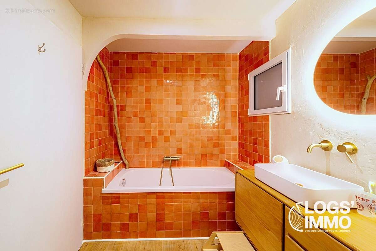 Maison 208 m² à Gradignan  - photo 9