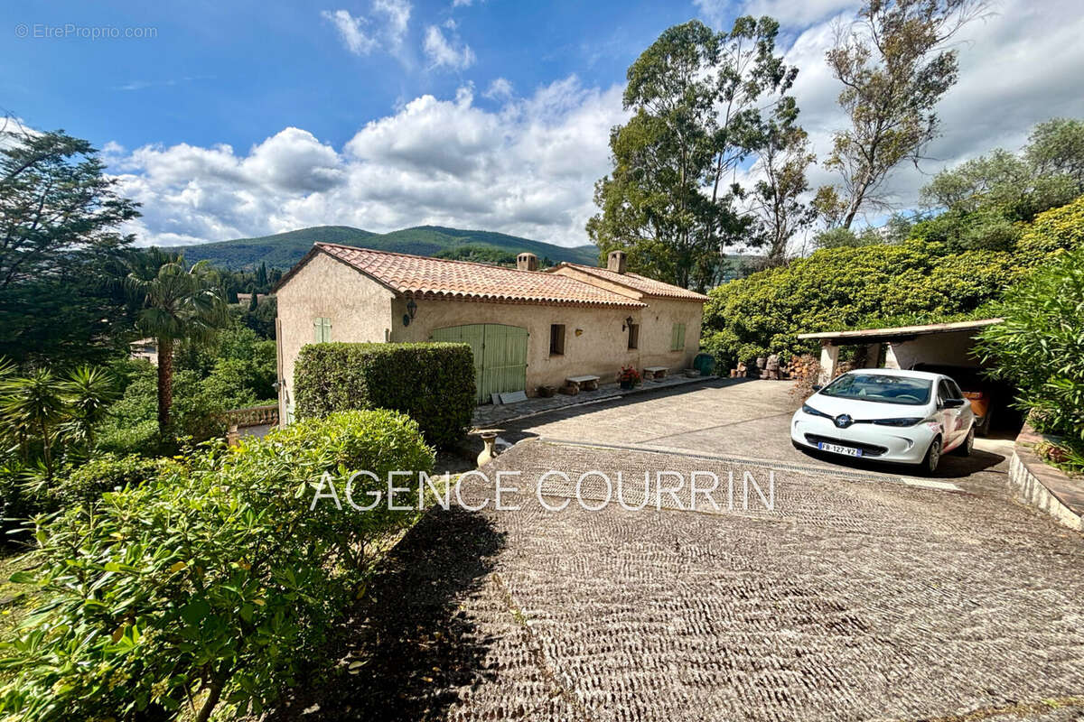 Maison à GRASSE