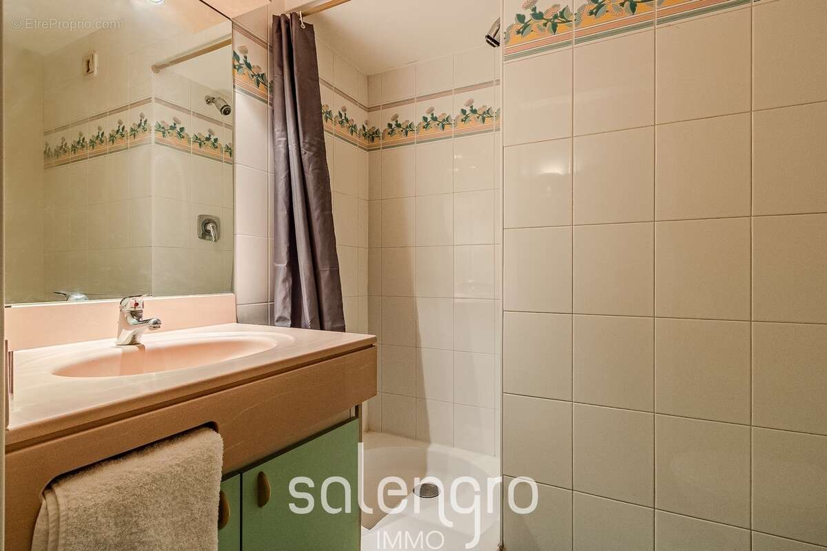 Appartement à LYON-8E
