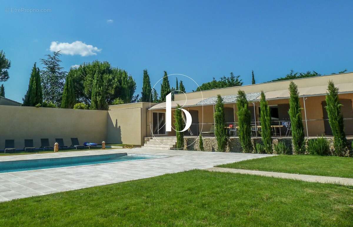 Maison à UZES