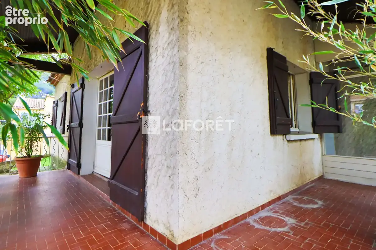 Maison de charme avec jardin à Aubagne ? Potentiel à saisir ! - photo 12