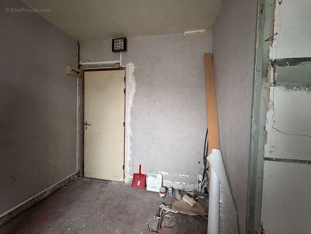 Appartement à PARIS-10E
