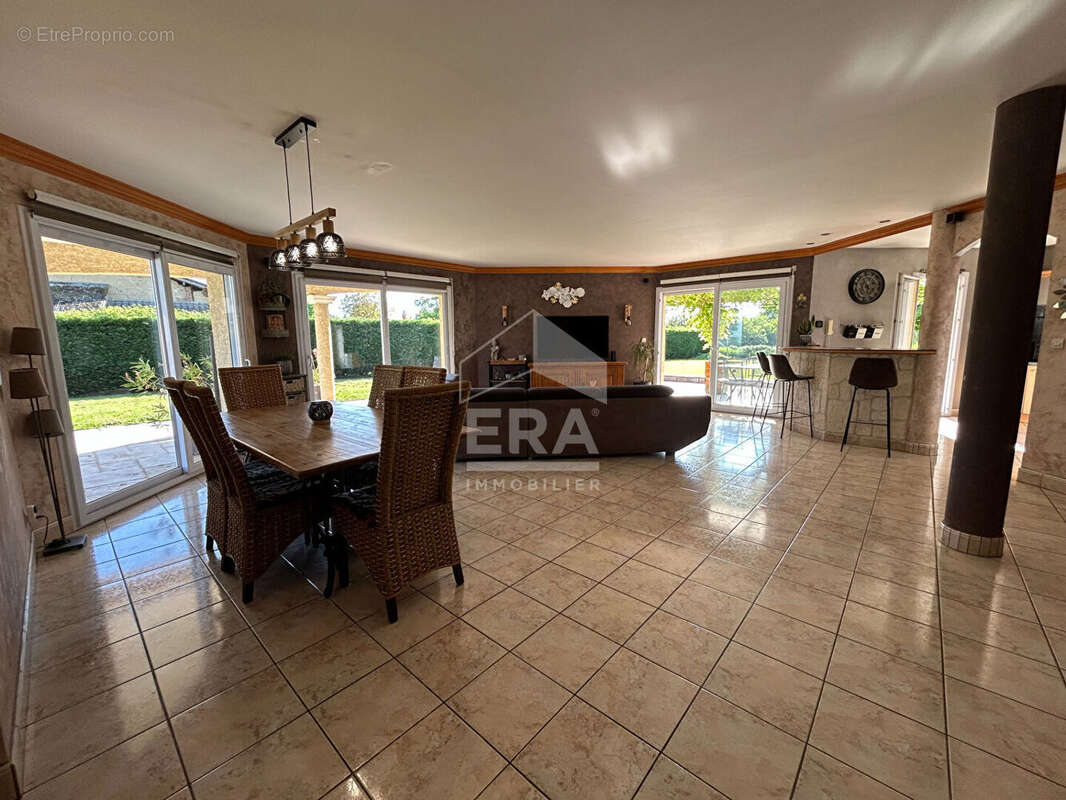 Maison 176m² à varambon - photo 5