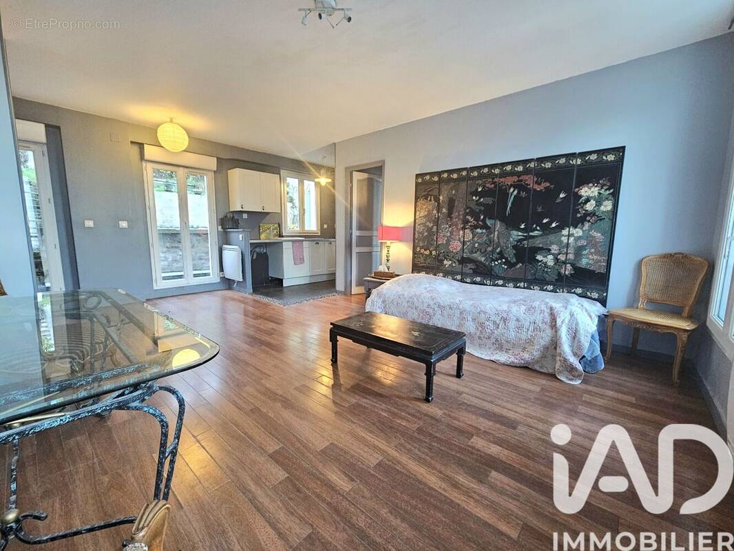 Photo 1 - Appartement à LE PORT-MARLY