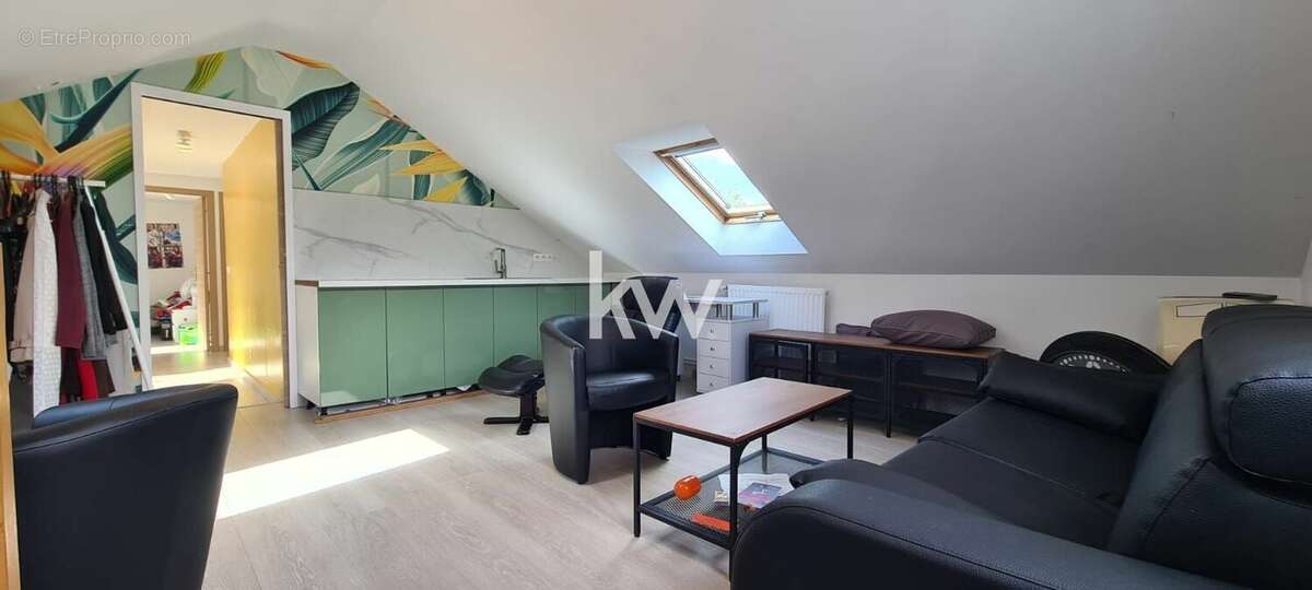 Maison à COURCOURONNES