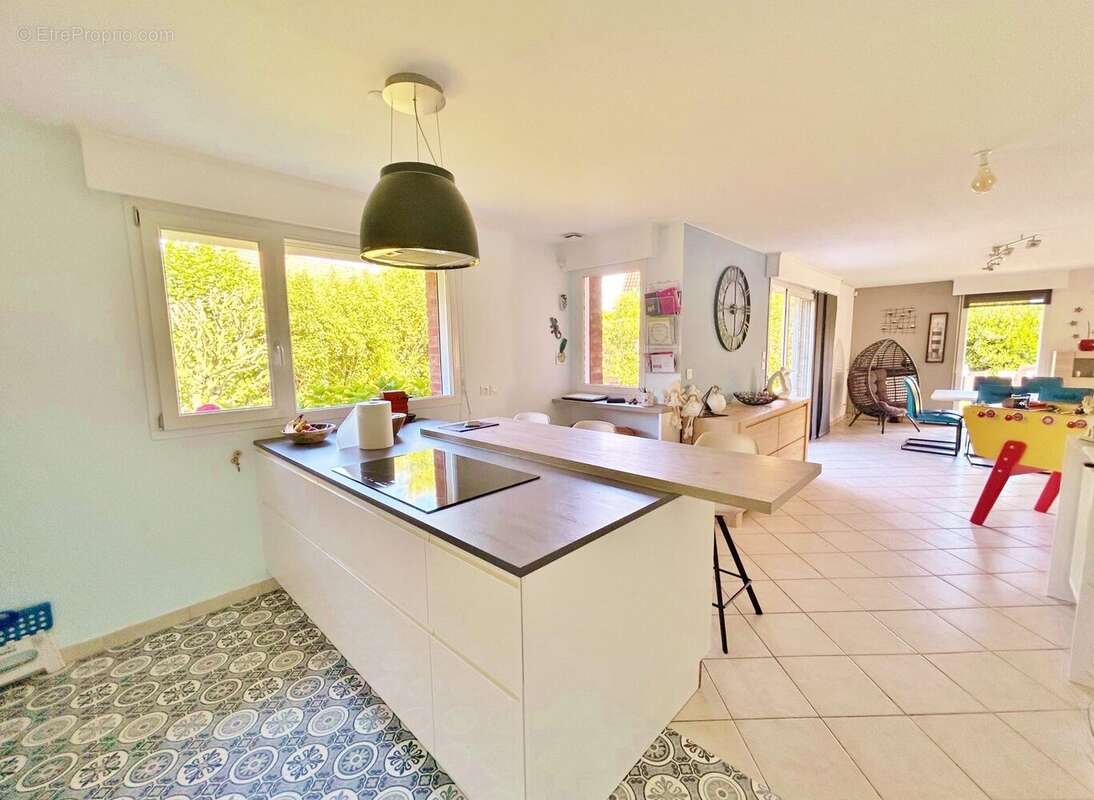 Maison à QUESNOY-SUR-DEULE