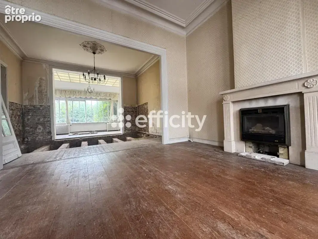 Maison 219 m² à Valenciennes  - photo 5