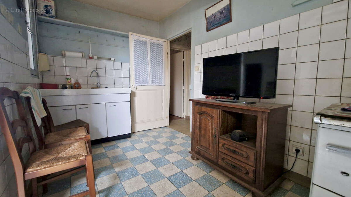 Maison à COIVREL