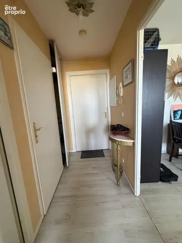 Appartement À Vendre - photo 8