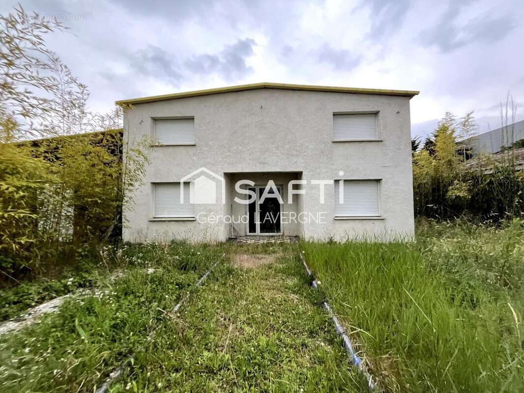 Commerce 436 m² à La Salvetat-Saint-Gilles  - photo 2