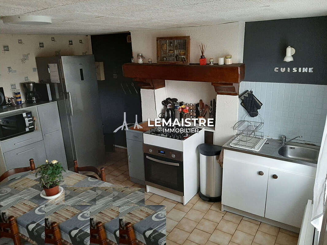 Maison à SAINT-ROMAIN-DE-COLBOSC