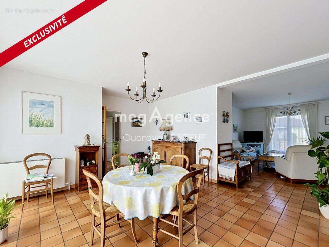 Maison à PORCHEVILLE