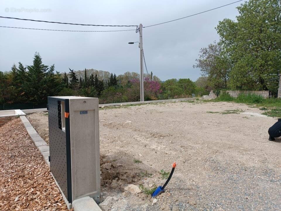 Terrain à PRADES-LE-LEZ