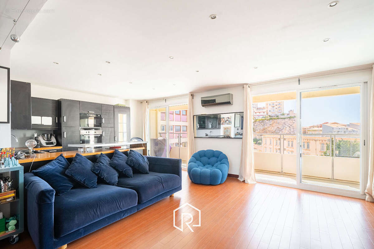 Appartement à MARSEILLE-7E