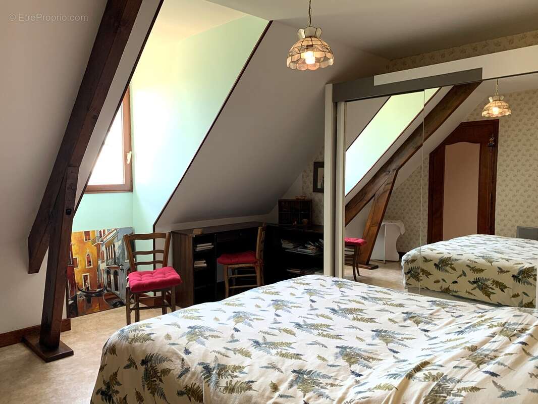 Maison 164 m² à Cublac  - photo 30