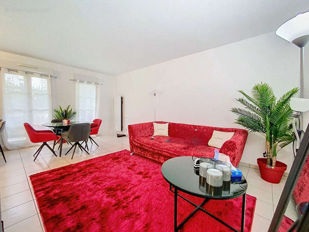 Appartement à SERRIS