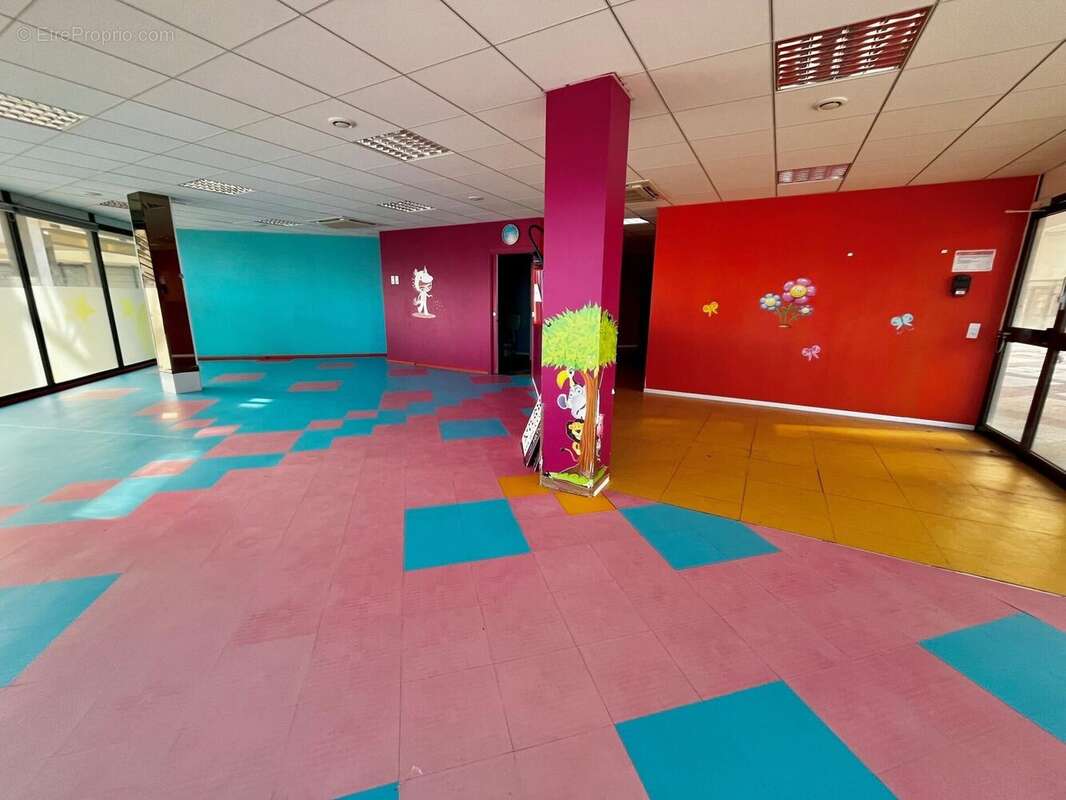 Photo 3 - Commerce à SAN-MARTINO-DI-LOTA