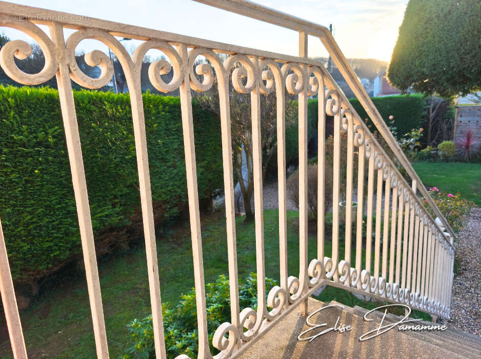 Maison à MONTIVILLIERS