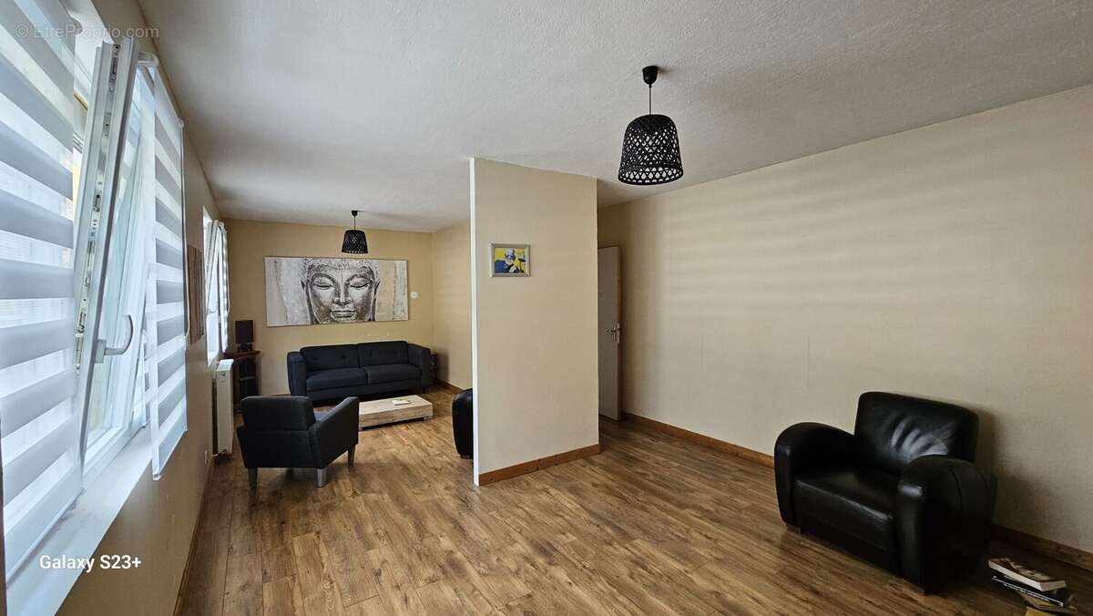 Appartement 75 m² à Niort  - photo 4