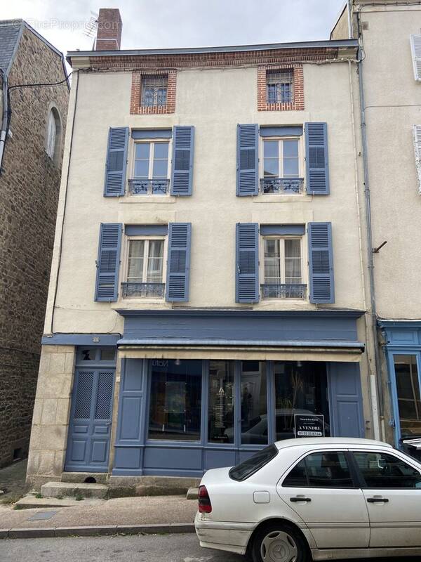 Appartement à SAINT-JUNIEN
